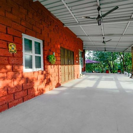 Lobville Homestay Karjat Dış mekan fotoğraf