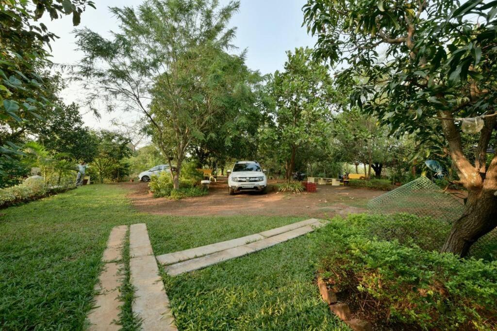 Lobville Homestay Karjat Dış mekan fotoğraf